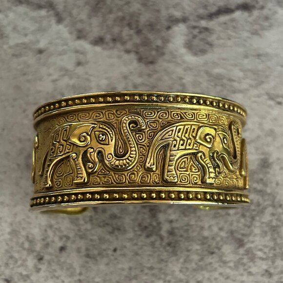 Vintage MMA Gold Elephant Cuff Bracelet India Metropolitan Museum 24kt plated - Picture 1 of 11